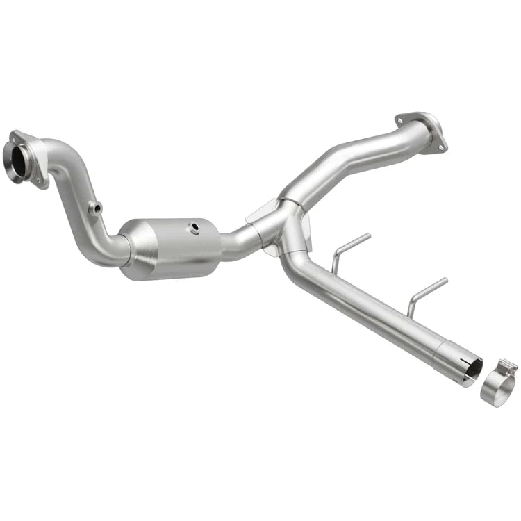 MagnaFlow 2015-2020 Ford F-150 OEM Grade Federal / EPA Compliant Direct-Fit  Catalytic Converter