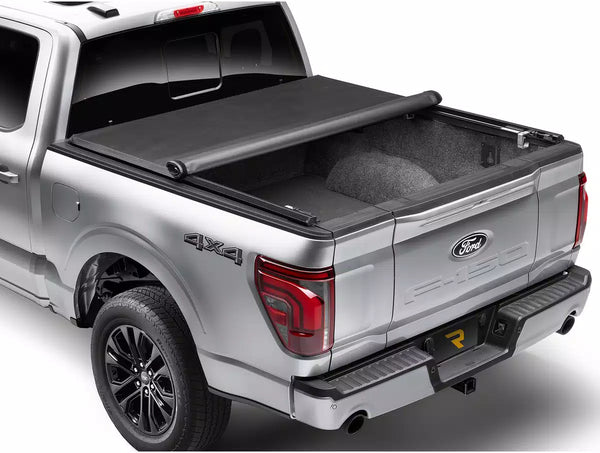Truxedo 1999 - 2007 GMC Sierra & Chevrolet Silverado 1500 Classic 8ft TruXport Bed Tonneau Cover