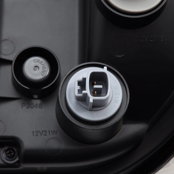 AlphaRex 2014 - 2021 Toyota Tundra LUXX LED Taillights Black/Red w/Activ Light/Seq Signal