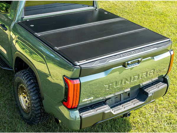 UnderCover 2007 - 2022 Toyota Tundra 5.5ft Triad Bed Tonneau Cover