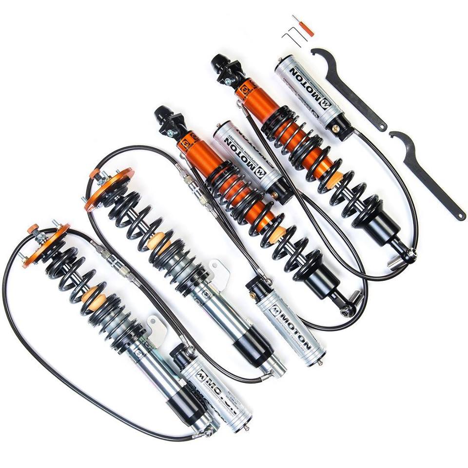 Moton 2-Way Clubsport Coilovers True Coilover Style Rear (Incl Springs) - 2001 - 2013 Chevrolet Corvette C5 / C6