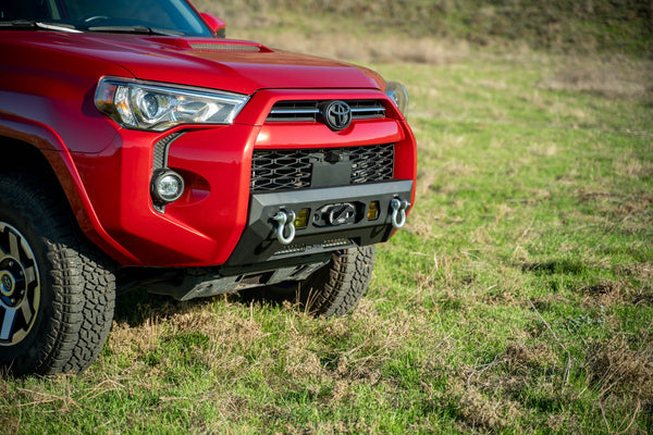 DV8 Offroad 2014-2024 Toyota 4Runner | Centric Series Winch Front Bumper