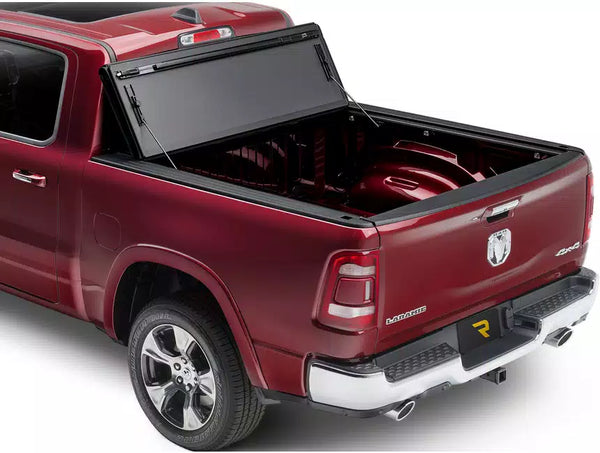 BAK 2014 - 2018 Chevy Silverado 1500 / 2015 - 2020 Silverado 2500/3500 6ft 6in Bed BAKFlip Tonneau Cover MX4 Matte Finish