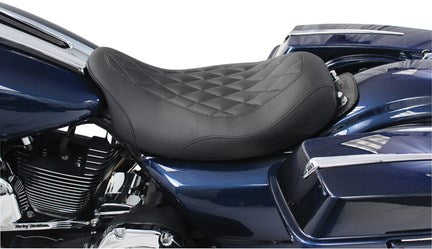 Mustang Wide Tripper™ Solo Seat for Harley-Davidson Electra Glide Standard, Road Glide, Road King & Street Glide 2008-2021 Diamond, Black