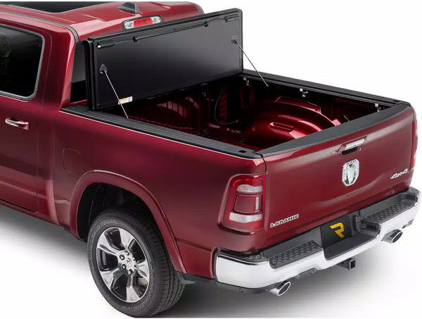 UnderCover 2019 - 2024 Chevy Silverado 1500 / Sierra 1500 5.8ft (w/ or w/o MPT) Armor Flex Tonneau Bed Cover - Black Textured