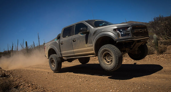 Method MR312 18x9 +18mm Offset 6x5.5 106.25mm CB Method Bronze/Black Street Loc Wheel