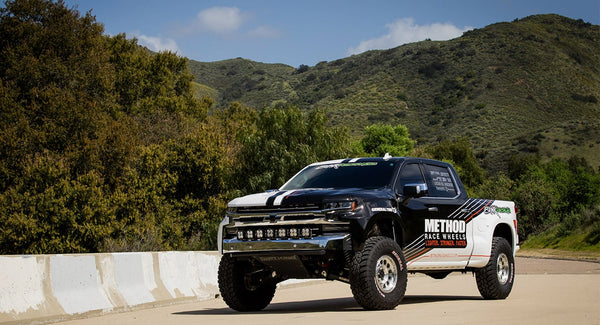 Method MR315 18x9 +18mm Offset 6x5.5 106.25mm CB Machined/Clear Coat Wheel