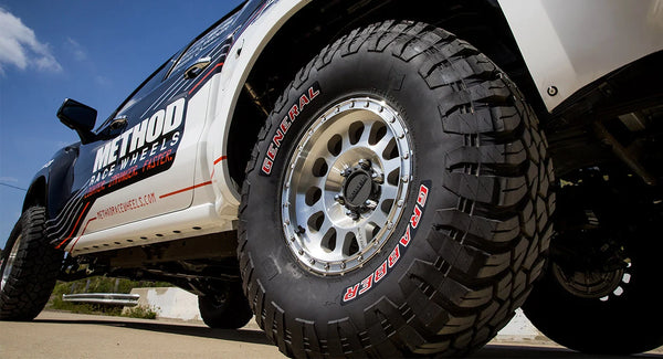 Method MR315 18x9 +18mm Offset 6x5.5 106.25mm CB Machined/Clear Coat Wheel