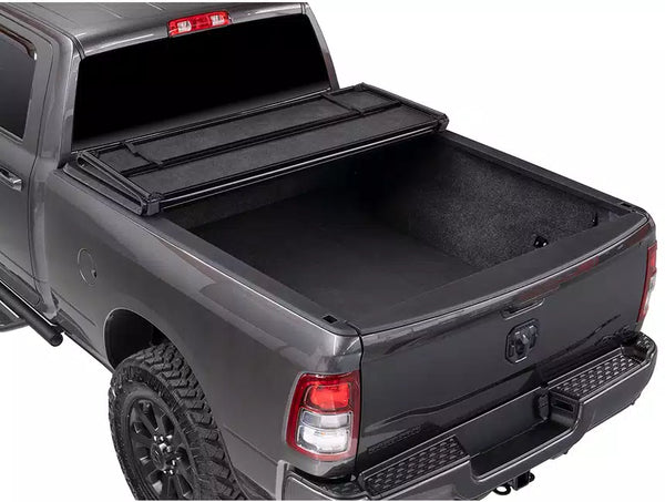 Tonno Pro 2014 - 2019 Chevy Silverado 1500 5.8ft Fleetside Hard Fold Tonneau Cover