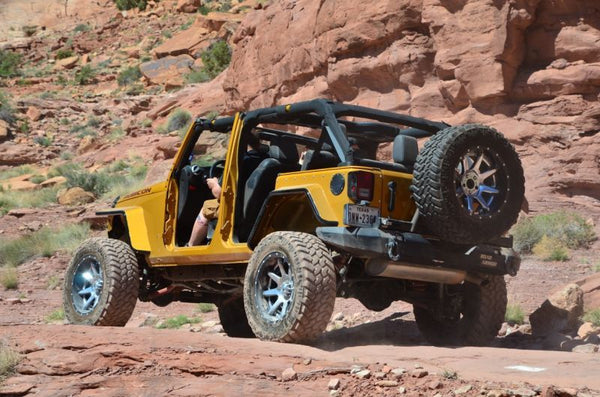 Road Armor 2007 - 2017 Jeep Wrangler JK Stealth Rear Non-Winch Bumper w/Tire Carrier - Tex Blk