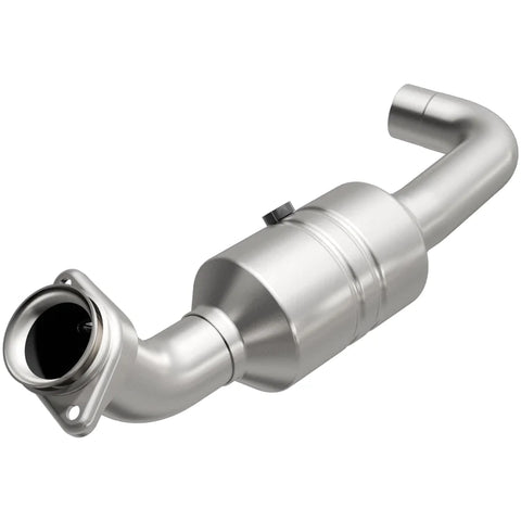 MagnaFlow 2011-2014 Ford F-150 5.0L OEM Grade Federal / EPA Compliant Direct-Fit Catalytic Converter