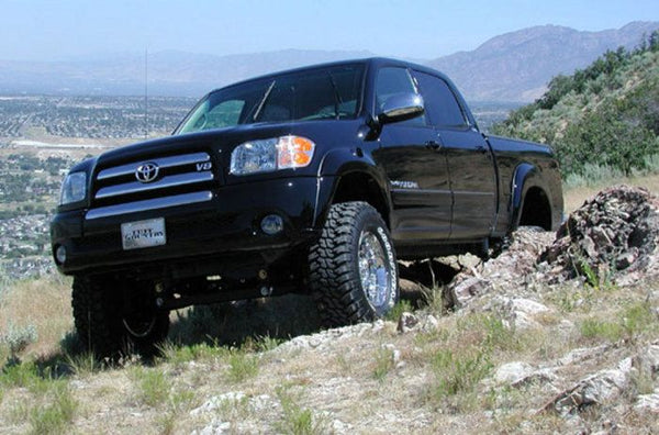 Tuff Country 2005 - 2006 Toyota Tundra 4x4 & 2wd 4.5in Lift Kit (SX8000 Shocks)