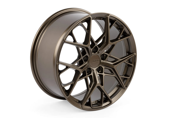 APR A02 Flow Formed 18x8.5 / 5x112 / ET45 / 66.5mm Bore / Bronze Wheel