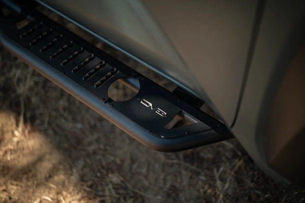 DV8 2025+ Toyota 4Runner OE Plus Side Steps - Micro-Texture Black