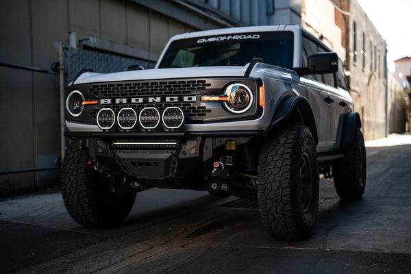 DV8 Offroad 7in Halo Elite Round Light w/ Accent Halo - White/Amber