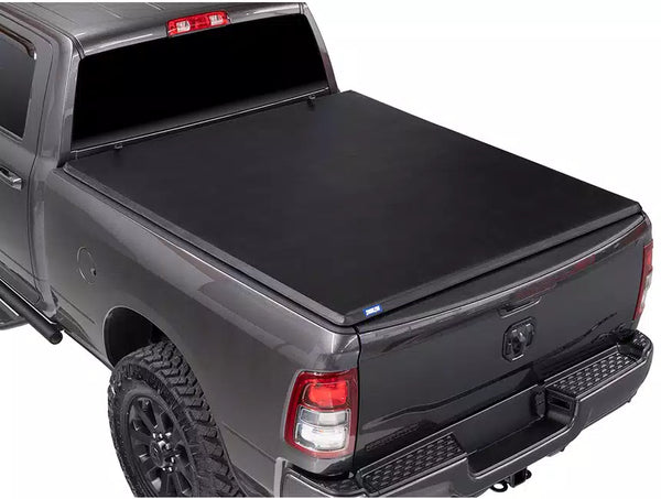 Tonno Pro 2014 - 2019 Chevy Silverado 1500 5.8ft Fleetside Hard Fold Tonneau Cover