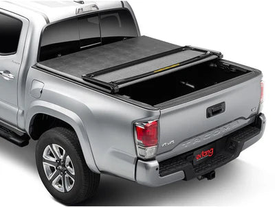 Extang 2024 + Toyota Tacoma (5ft Bed) Solid Fold ALX