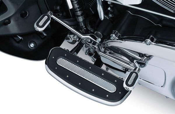 Kuryakyn Heavy Industry Floorboards Chrome - Harley Davidson