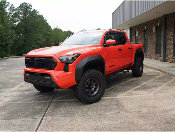 Superlift 2024 + Toyota Tacoma 4WD 2in. Leveling Kit (Does Not Fit AVS Vehicles or TRD Pro/Trailhntr)