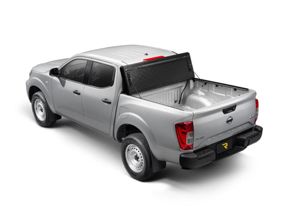 BAK 2005 - 2021 Nissan Frontier 6ft Bed BAKFlip G2 Tonneau