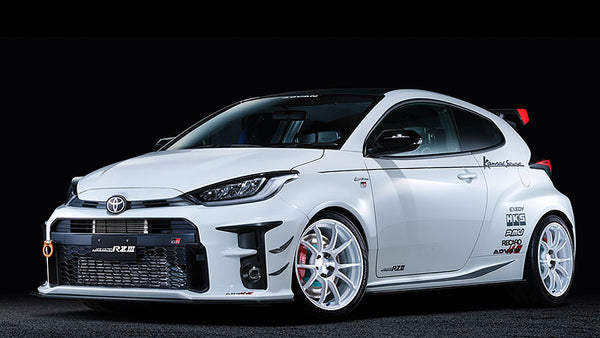 Advan RZIII 18x9.5 / +45 Offset / 5x120 BC / 72.5mm Bore / Racing White Metallic & Diamond Cut