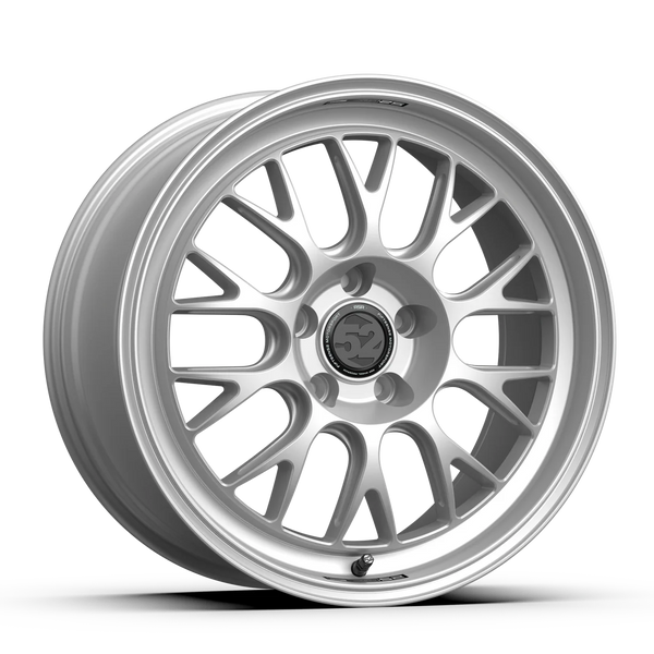 fifteen52 Holeshot RSR 18x9 5x114.3 38mm ET 73.1mm Center Bore Radiant Silver Wheel