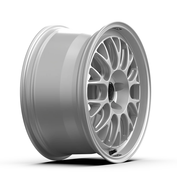 fifteen52 Holeshot RSR 18x9 5x114.3 38mm ET 73.1mm Center Bore Radiant Silver Wheel