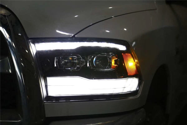 AlphaRex 2009 - 2018 Dodge Ram 1500 / 2500 / 3500 PRO-Series Projector Headlights Plank Style Black w/Seq Signal/DRL