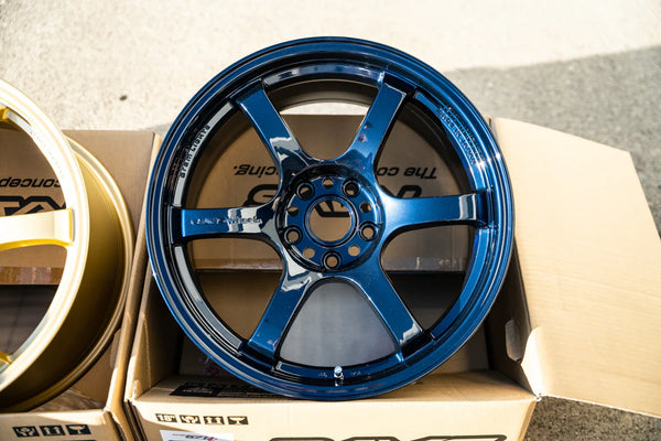 Gram Lights 57DR 17x9.0 +12 5x114.3 Eternal Blue Pearl