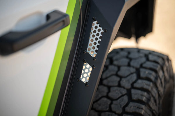 DV8 Offroad 2018 + Jeep Wrangler JL Armor Fender Flares