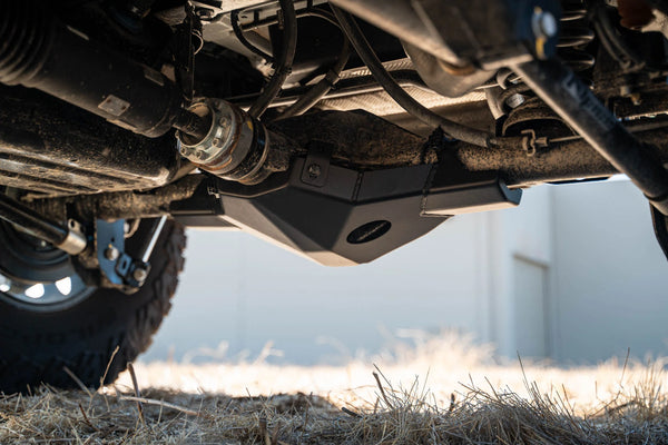 DV8 2018 + Jeep Wrangler / 2020 + Gladiator Rubicon (JL/JLU/JT) Rear Differential Skid Plate (Dana 44 rear axles ONLY)