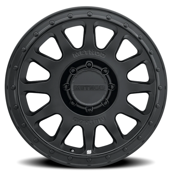 Method MR709 HD Bead Grip 18x 9in / ET12 / 8x6.5 8x165 BP / 121.3mm Bore - Black Wheel