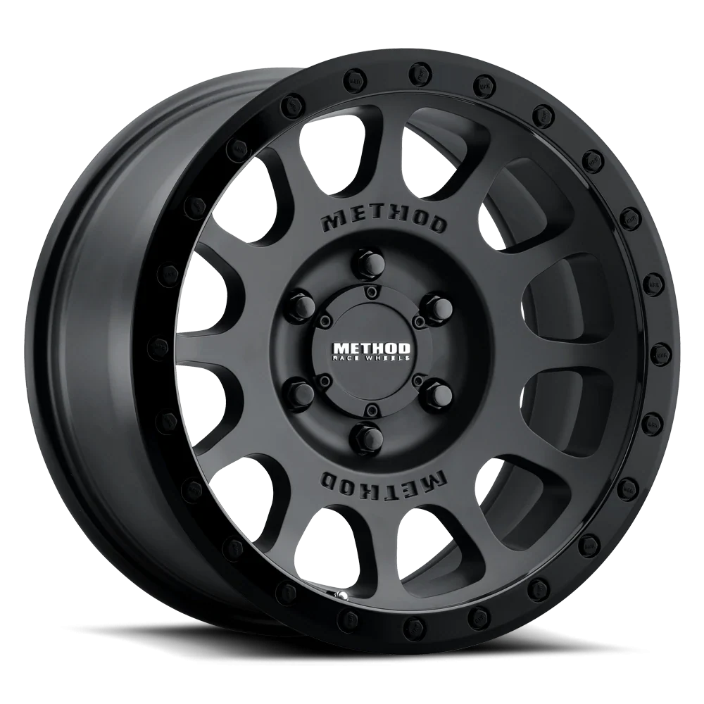 Method MR305 NV 17x8.5 0mm Offset 5x150 116.5mm CB Matte-Gloss Black Wheel