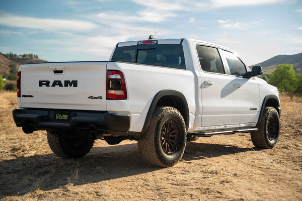 DV8 Offroad 2019 - 2024 RAM 1500 Crew Cab OE Plus Side Steps - Black Steel