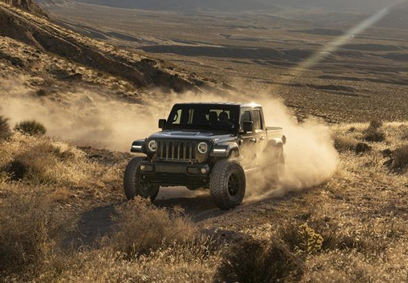 Fox 2020 + Jeep JT Gladiator 2.0 Performance Series Remote Reservoir Rear Shock 2-3in Lift