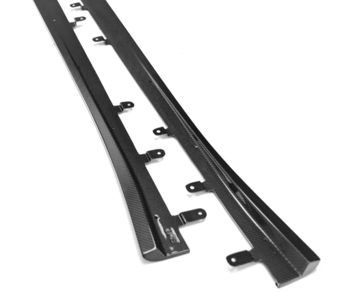 TRE G87 M2 Carbon Flat Side Skirt Set