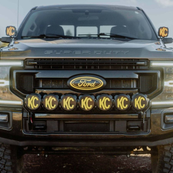 KC HiLiTES 2017+ Ford Super Duty F250/ F350/ F450 / F550 Gravity LED Pro6 7-Light Bar Kit - Front Bumper