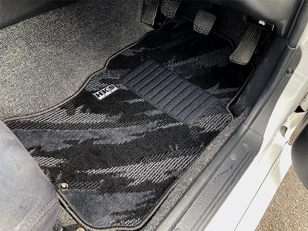 HKS Floor Mats -  1989 - 1994 Nissan GT-R  BNR32 FULL SET OCT RHD