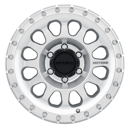 Method MR315 17x8.5 0mm Offset 6x5.5 6x139.7 106.25mm CB Machined/Clear Coat Wheel