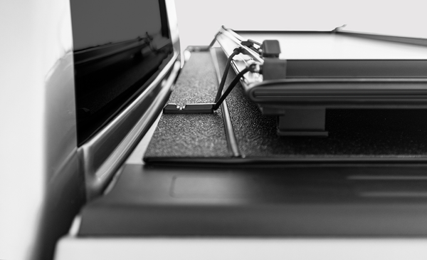 LOMAX Stance Hard Cover 2019 - 2023 Ford Ranger 6ft Box