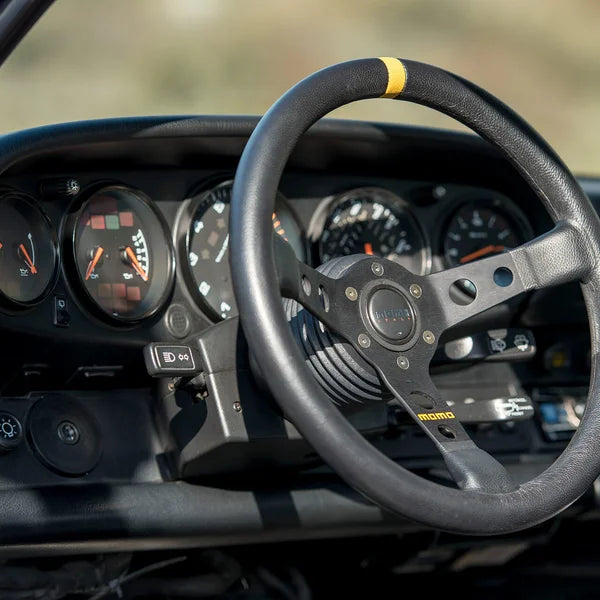 Momo MOD07 Steering Wheel 350 mm - Black Leather/Black Spokes/1 Stripe