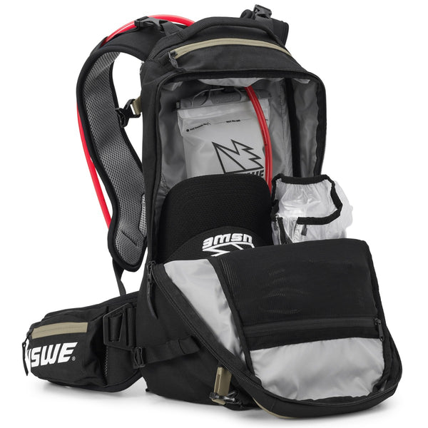 USWE Core Dirt Biking Daypack 25L - Black/Mudgreen