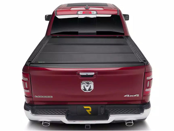 UnderCover 2019 - 2024 Chevy Silverado 1500 / Sierra 1500 5.8ft (w/ or w/o MPT) Armor Flex Tonneau Bed Cover - Black Textured