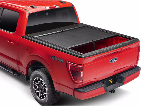 Roll-N-Lock 2015 - 2020 Ford F150 (w/o OE Cargo Tracks - 67.1in Bed) M-Series XT Retractable Tonneau Cover