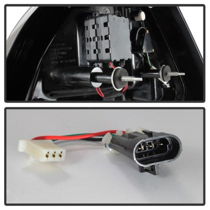 Spyder 2004 - 2008 Pontiac Grand Prix Light Bar LED Tail Light - Black Smoke (ALT-YD-PGP04-LED-BSM)