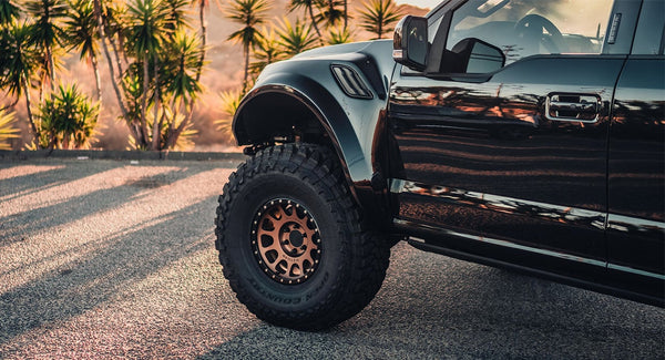 Method MR305 NV 18x9 0mm Offset 6x5.5 108mm CB Method Bronze/Black Street Loc Wheel