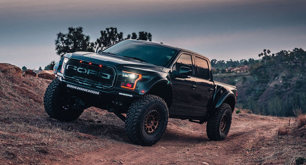 Method MR305 NV 18x9 0mm Offset 6x5.5 108mm CB Method Bronze/Black Street Loc Wheel