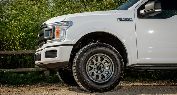 Method MR316 18x9 +18mm Offset 6x5.5 106.25mm CB Gloss Titanium Wheel