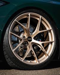 BBS FI-R Evo 20x9.5 / Center-Lock / ET44 / CB84 - Citrine Gold Wheel (Porsche 992 Turbo S / GT3)