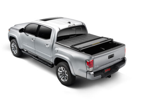 Extang 2022 + Toyota Tundra (5ft 6in) works with rail system Trifecta 2.0 Tonneau Cover